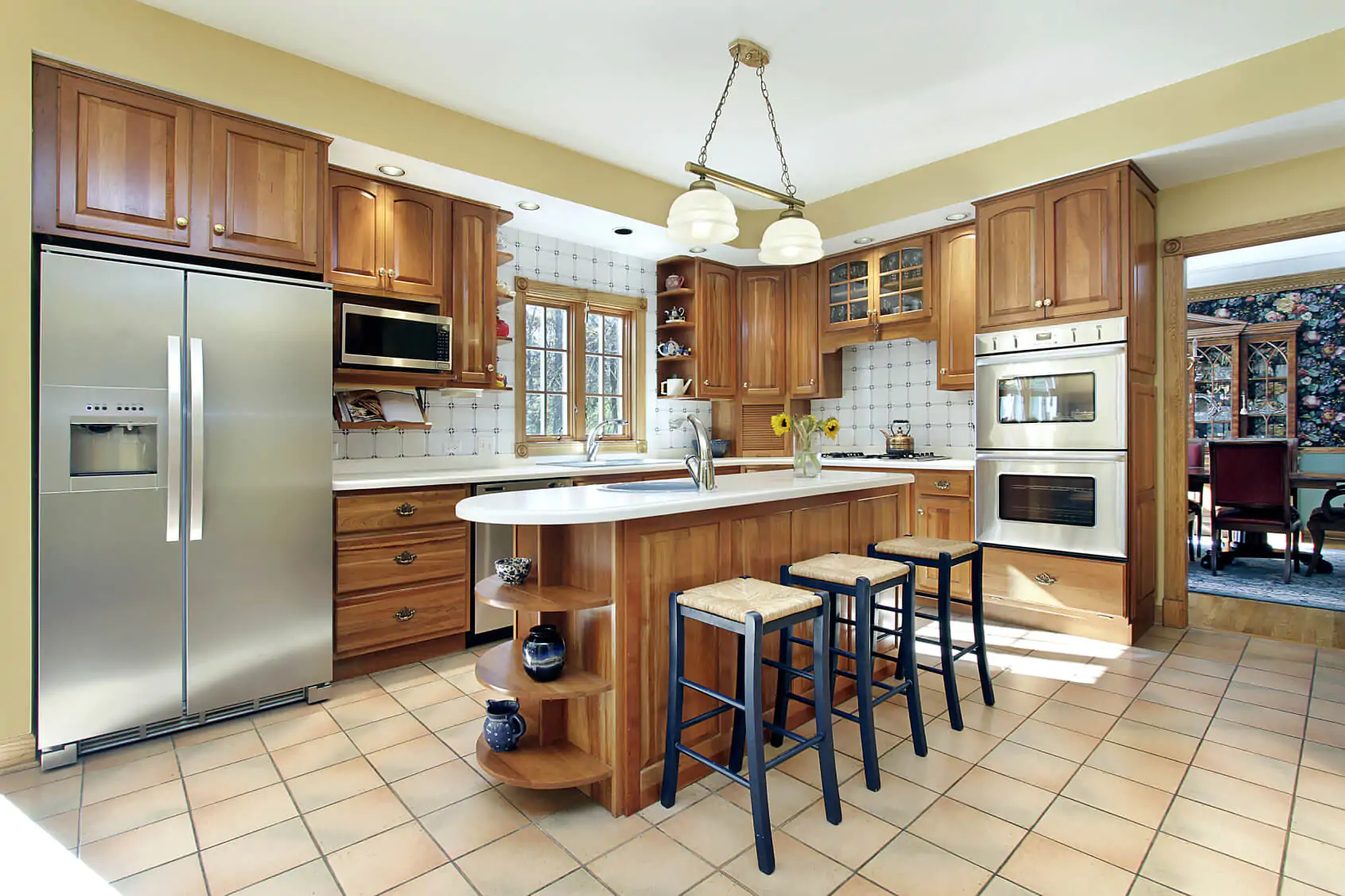 Revamping your oak kitchen: A complete guide