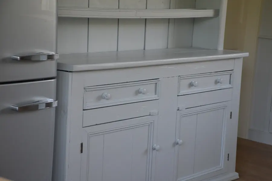 Kitchen dresser resprayed in soft grey