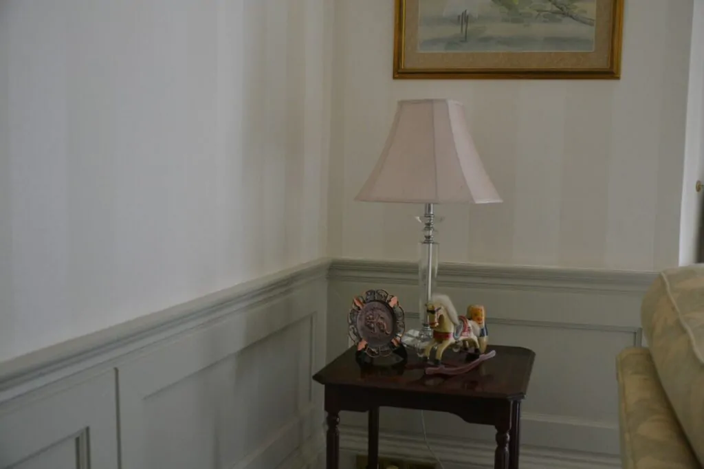 Wallpapers for Grade 2 listed building